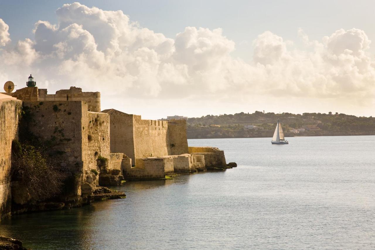 Suite House L'Isola Che Non C'E Fontane Bianche Zewnętrze zdjęcie