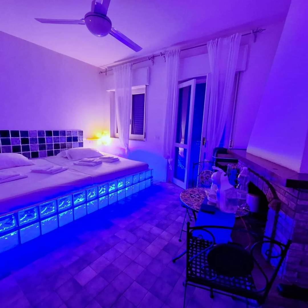 Suite House L'Isola Che Non C'E Fontane Bianche Zewnętrze zdjęcie