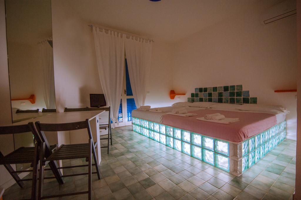 Suite House L'Isola Che Non C'E Fontane Bianche Zewnętrze zdjęcie