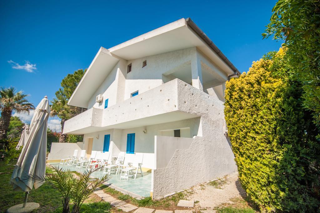 Suite House L'Isola Che Non C'E Fontane Bianche Zewnętrze zdjęcie