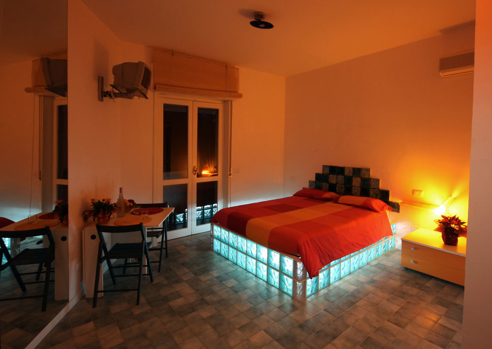 Suite House L'Isola Che Non C'E Fontane Bianche Zewnętrze zdjęcie