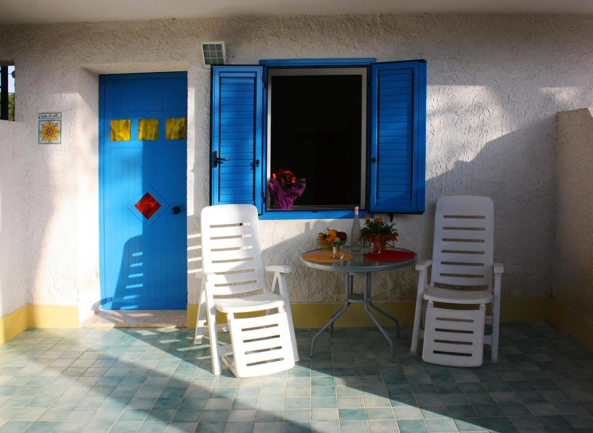 Suite House L'Isola Che Non C'E Fontane Bianche Zewnętrze zdjęcie