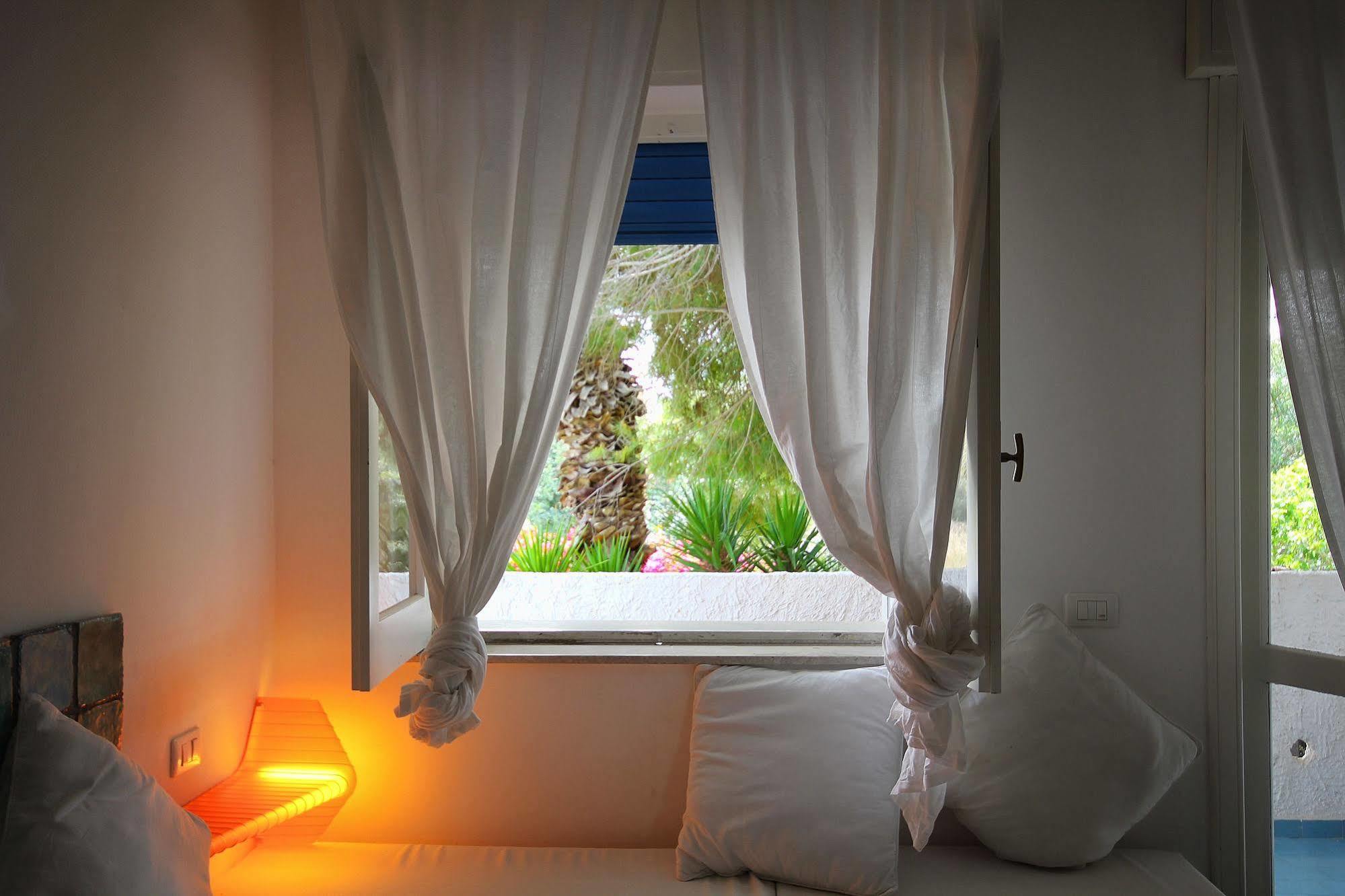 Suite House L'Isola Che Non C'E Fontane Bianche Zewnętrze zdjęcie